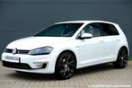 Volkswagen Golf 1.4 TSI GTE | DISCOVER PRO | CAMERA | KEYLES, Stof, Gebruikt, 4 cilinders, 150 pk