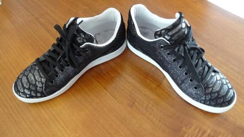 Schoen Sneakers * Poelman gympen * Maat 36 * ZGAN, Kleding | Dames, Schoenen, Zo goed als nieuw, Sneakers of Gympen, Ophalen