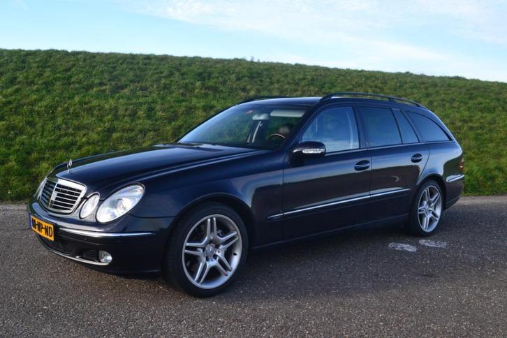 Mercedes-Benz S211 E500 V8  * NL auto * 2004 * Veel opties, Auto's, Mercedes-Benz, Particulier, E-Klasse, ABS, Adaptive Cruise Control