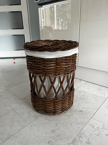 Rieten Wasmand - 53cm hoog, 40cm diameter beschikbaar voor biedingen