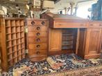 Antiek bureau, Ophalen