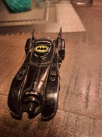 Batman auto model ERTL  van metaal beschikbaar voor biedingen