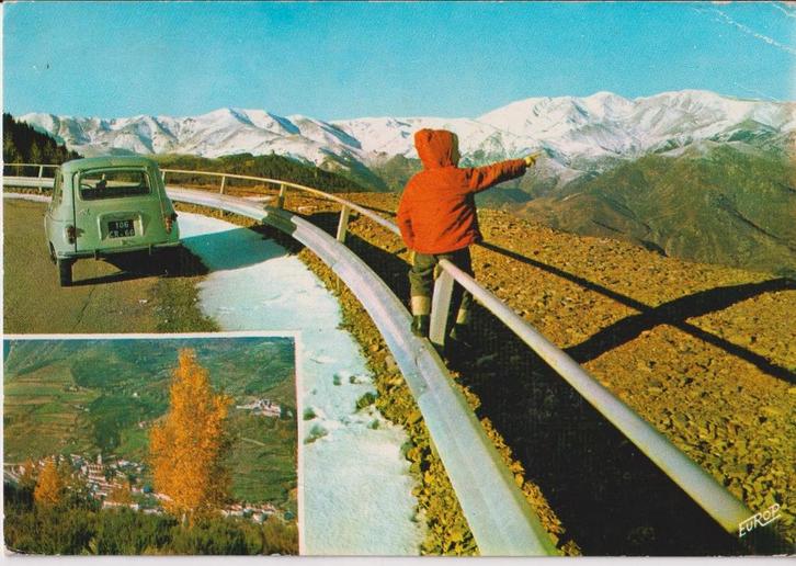 Frankrijk, Prats-De-Mollo met auto Renault 4, Verzamelen, Ansichtkaarten | Buitenland, Gelopen, Frankrijk, 1960 tot 1980, Ophalen of Verzenden