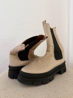 beige laarzen mt 41, Kleding | Dames, Schoenen, Ophalen of Verzenden, Zo goed als nieuw, Beige, Hoge laarzen