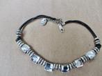 JOSH leren ketting 42 - 48 cm. lengte, 3 rijen leer + stenen, Sieraden, Tassen en Uiterlijk, Kettingen, Overige materialen, Verstelbaar