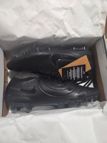 Legend 10 elite AG-PRO kicksen nieuw. beschikbaar voor biedingen