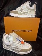 Lv schoenen, Ophalen of Verzenden, Zo goed als nieuw