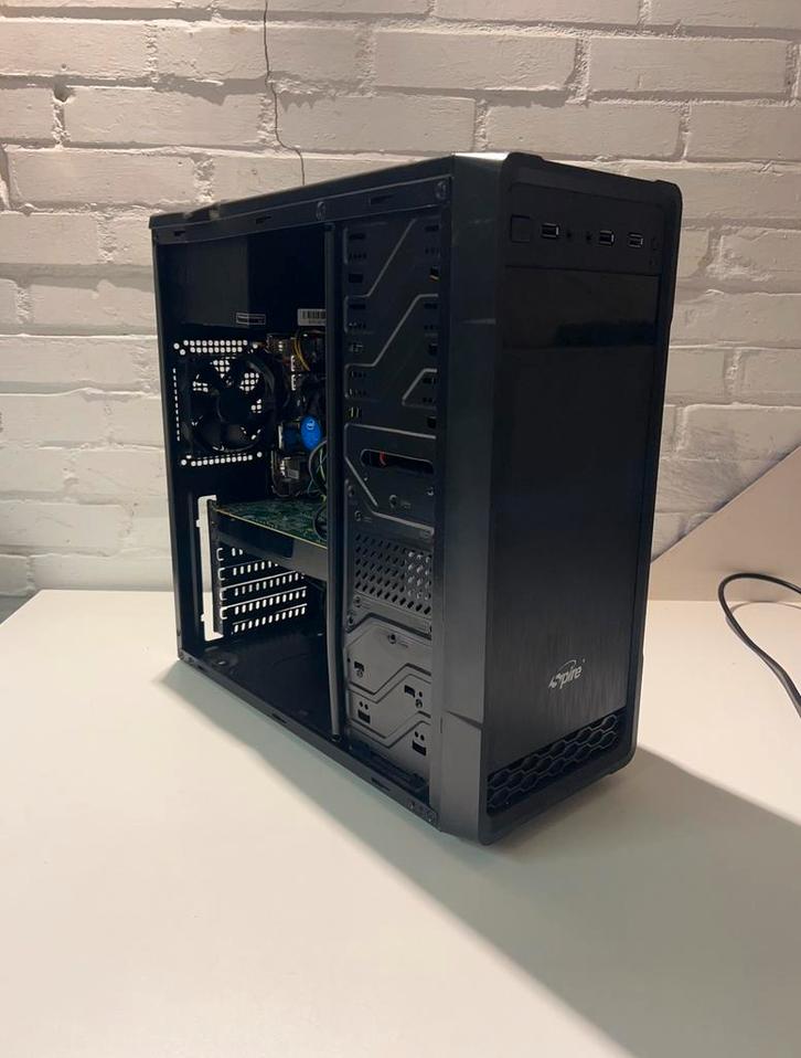 Windows 11 Office Pc/Desktop GTX 555|8GB RAM|240GB SSD, Computers en Software, Desktop Pc's, Zo goed als nieuw, 2 tot 3 Ghz, SSD