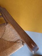 Brocante vintage landelijke eikenhouten stoel biezen zitting, Huis en Inrichting, Stoelen, Riet of Rotan, Gebruikt, Bruin, Vintage