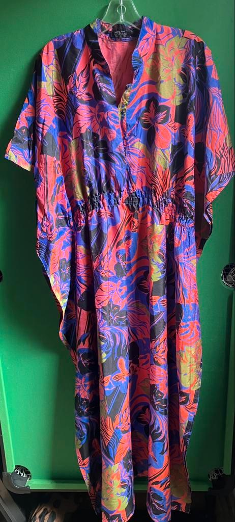 Prachtige Vintage kimono kaftan jurk, Kleding | Dames, Jurken, Zo goed als nieuw, Overige kleuren, Onder de knie, Verzenden