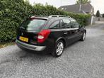 Renault Laguna Grand Tour 2.0-16V T Privilège Automaat | Na, Auto's, Zwart, 4 cilinders, Zwart, 650 kg