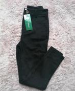 Zwarte velvet broek, Verzenden, Zo goed als nieuw, Maat 34 (XS) of kleiner, Zwart