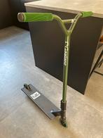 Custum Tilt Stuntstep - Groen, Fietsen en Brommers, Steps, Ophalen, Zo goed als nieuw, Gewone step, Tilt