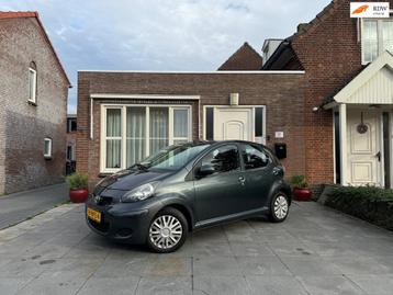 Toyota Aygo 1.0-12V Comfort beschikbaar voor biedingen