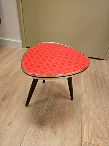 Vintage Plantentafeltje Tafeltje Bijzettafeltje Tafel  beschikbaar voor biedingen