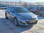 Opel Astra €5495,-1.4 Turbo Sedan Apk 2026 Trekhaak Airco, Voorwielaandrijving, Euro 5, Stof, 4 cilinders
