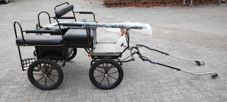 Mooi diep blauwe koets te koop, Dieren en Toebehoren, Rijtuigen en Koetsen, Zo goed als nieuw