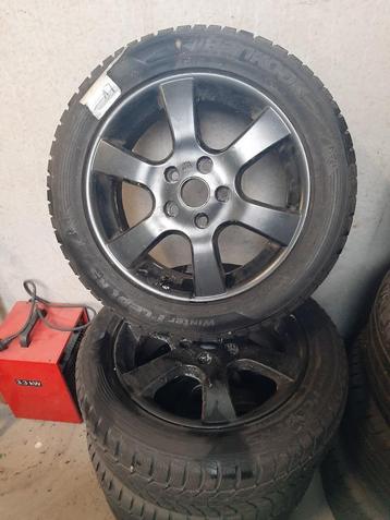 Setje winterbanden voor Skoda 205/65/15 91T beschikbaar voor biedingen