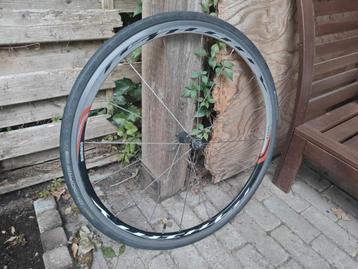 Shimano 28" Voorwiel Racefiets beschikbaar voor biedingen