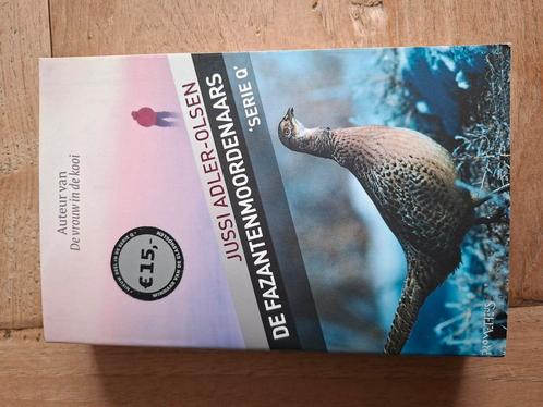 Jussi Adler-Olsen - De fazantenmoordenaars, Boeken, Thrillers, Zo goed als nieuw, Nederland, Ophalen of Verzenden