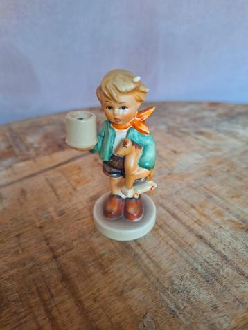 Hummel Beeldje Jongen met Hobbelpaard Kaarsenhouder beschikbaar voor biedingen