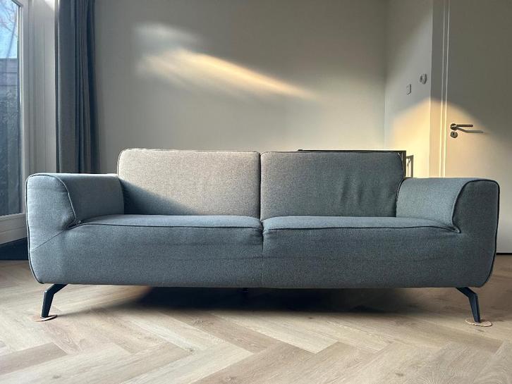 Groengrijze bank, Huis en Inrichting, Banken | Bankstellen, Zo goed als nieuw, Rechte bank, Driepersoons, 200 tot 250 cm, 75 tot 100 cm