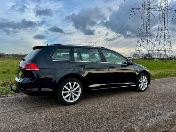 Volledig onderhouden, mooie Golf variant Highline incl. APK, Auto's, Volkswagen, Particulier, Golf Variant, Airbags, Airconditioning