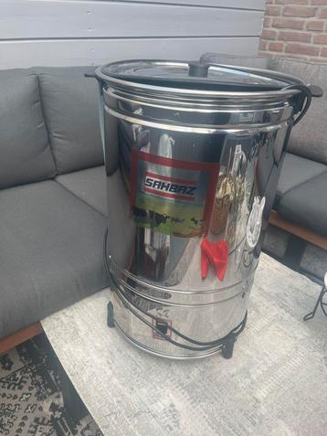 Karnemelk/Roomboter maker beschikbaar voor biedingen