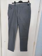 Grijze herenbroek maat 52, Kleding | Heren, Broeken en Pantalons, Ophalen of Verzenden, Nieuw, Maat 52/54 (L), Grijs