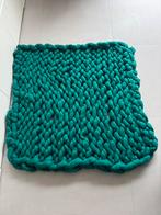 Handmade lontwol deken petrol 1.20x 1.20 gratis, Ophalen, Zo goed als nieuw