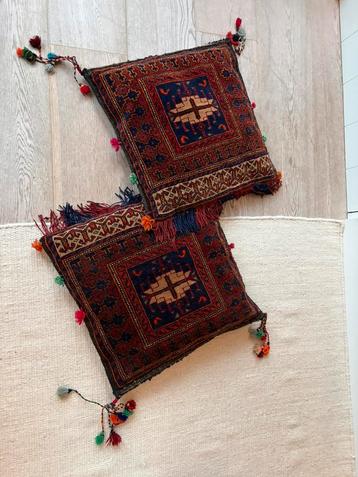 Antiek Nomad Sumac kussens Perzisch beschikbaar voor biedingen