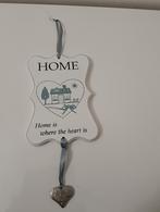 Tekstbord: home is where the heart is., Huis en Inrichting, Woonaccessoires | Tekstborden en Spreuken, Ophalen of Verzenden, Gebruikt