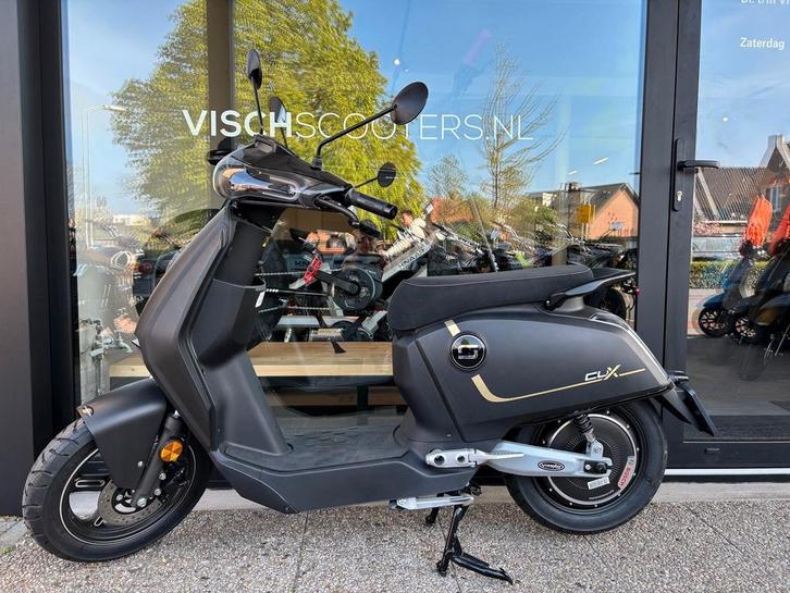Super Soco CUX | Bosch Motor | Mat Zwart | Elektrische Aktie, Fietsen en Brommers, Scooters | Overige merken, Nieuw, Elektrisch