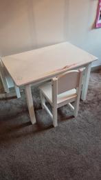 Gratis: tafel en stoeltje Ikea, Huis en Inrichting, Bureaus, Ophalen, Gebruikt, Bureau