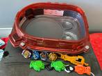 Beyblade Arena met 4 Beyblades, Ophalen, Zo goed als nieuw, Jongen of Meisje