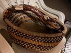 Mand, Huis en Inrichting, Woonaccessoires | Schalen en Manden, Ophalen, Overige materialen, Mand, Zo goed als nieuw