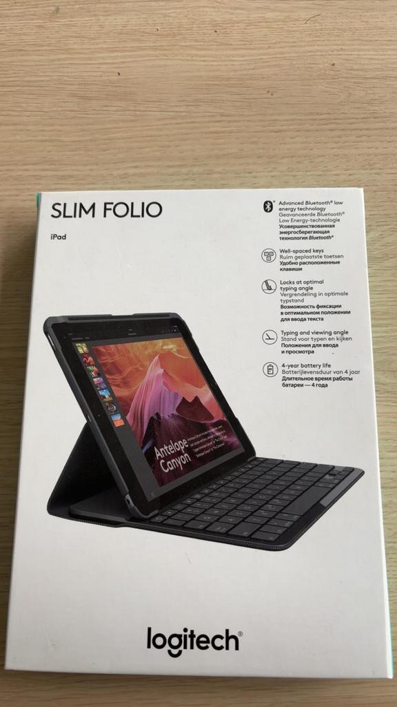 Logitech Slim Folio iPad Toetsenbord Case, 10 inch, 32 GB, Apple iPad, Ophalen of Verzenden