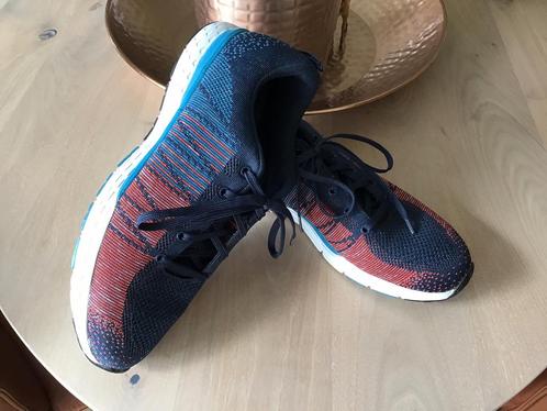 Mooie zgan lichtgewicht sneakers (wasmachine-wasbaar)maat 45, Kleding | Heren, Schoenen, Zo goed als nieuw, Verzenden