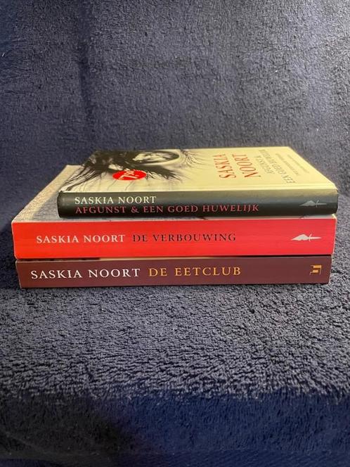 3 boeken van Saskia Noort., Boeken, Thrillers, Gelezen, Nederland, Ophalen of Verzenden