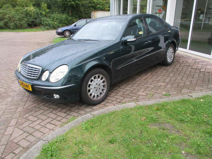 Mercedes-Benz E-Klasse 240 Elegance LPG-G3 Handgeschakeld! 6, Auto's, Mercedes-Benz, Bedrijf, Te koop, E-Klasse, ABS, Airbags