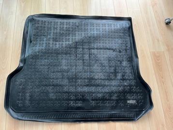 Rubber kofferbak mat Volvo V70 III beschikbaar voor biedingen