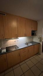 De keuken mogen gratis worden zelf demonteren en opgehaald., Huis en Inrichting, Keuken | Complete keukens, Ophalen, Gebruikt