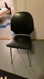 4 retro eetkamerstoelen, Huis en Inrichting, Stoelen, Ophalen, Zo goed als nieuw, Zwart, Vier