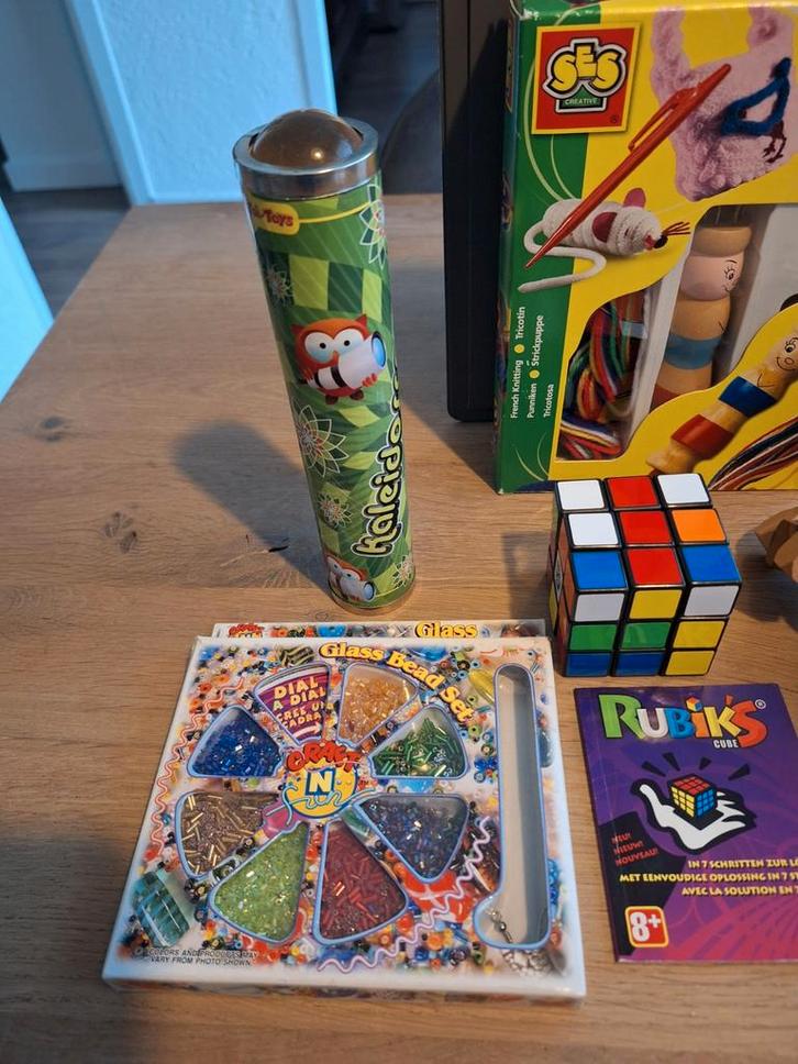 Speelgoed pakket - Rubik's Cube, kralen, etc., Verzamelen, Speelgoed, Zo goed als nieuw, Ophalen