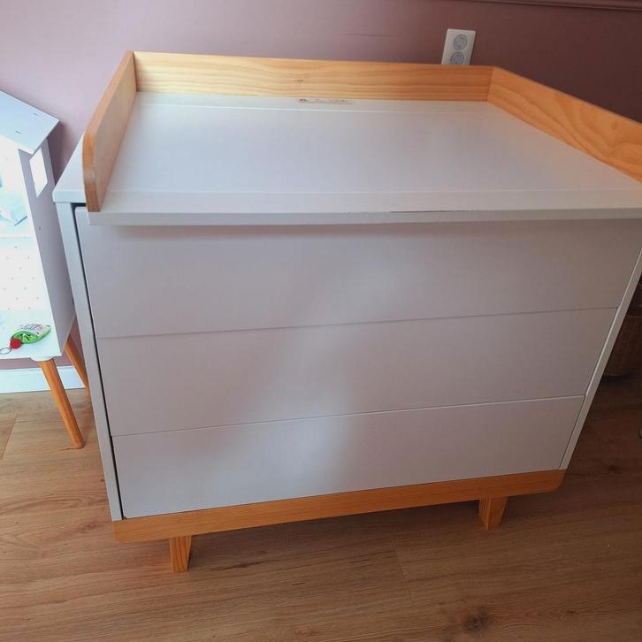 Petit Amelia Cerise commode in zeer goede staat., Kinderen en Baby's, Kinderkamer | Commodes en Kasten, Zo goed als nieuw, 90 tot 105 cm