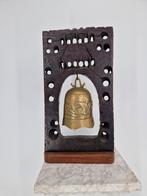 Houten Sculptuur met Messing Bel | Handgesneden | 43,5 cm, Gebruikt, Onbekend, Ophalen of Verzenden, Onbekend