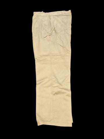 oude beige tropen legerbroek, 1972 beschikbaar voor biedingen