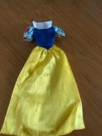 Sneeuwwitje jurk voor barbie  pop, Ophalen of Verzenden, Zo goed als nieuw, Kleertjes
