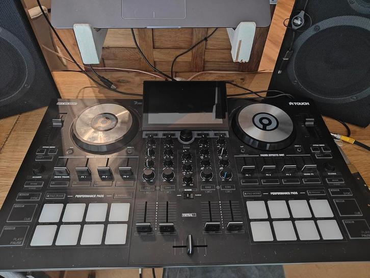Reloop Touch DJ Controller - Zo goed als nieuw!, Muziek en Instrumenten, Dj-sets en Draaitafels, Zo goed als nieuw, Dj-set, Reloop