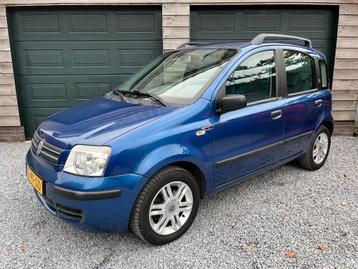 Fiat Panda 1.2 Emotion. Airco. LM-velg. Nieuwe APK 28-11-´25 beschikbaar voor biedingen